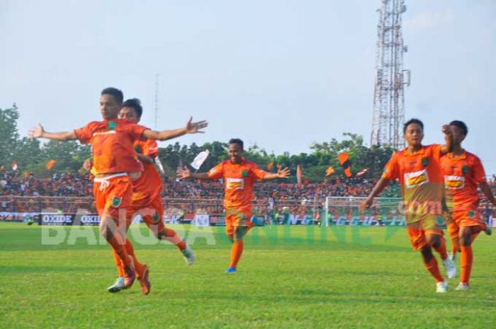 Laga Persibo Vs Bumi Wali FC Diwarnai Baku Hantam, 3 Kartu Merah Dikeluarkan Wasit