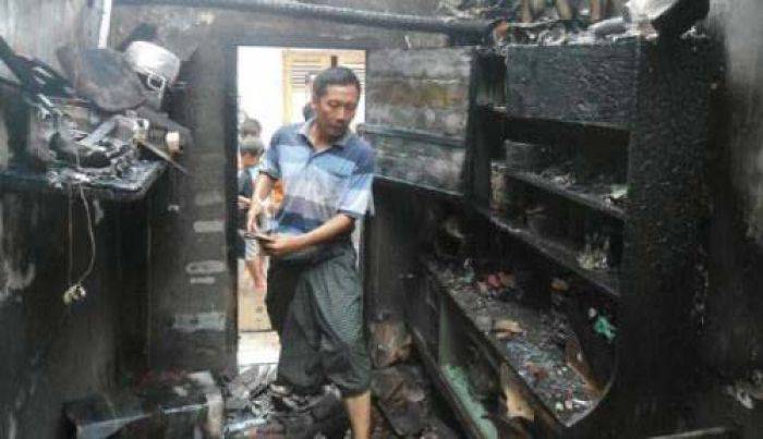 Elpiji Sambar Bensin, Pasutri di Mojoagung Jombang Terbakar