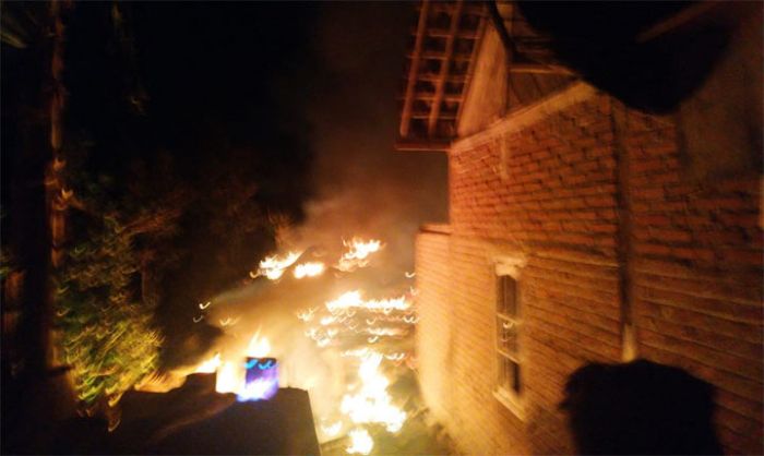 Rumah Kayu Milik Warga Gandri Terbakar, Separuh Bangunan Ludes