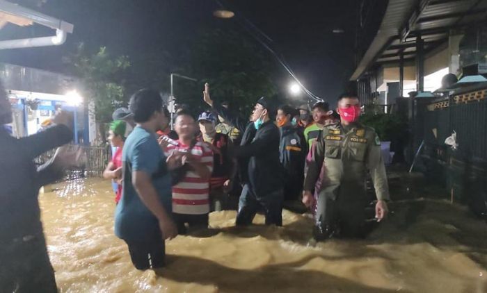 ​Pamekasan Dikepung Banjir, Pasar Gurem Tenggelam