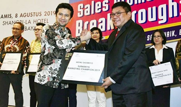 Direktur Pemasaran Petrokimia Raih Marketeers of the Year 2019