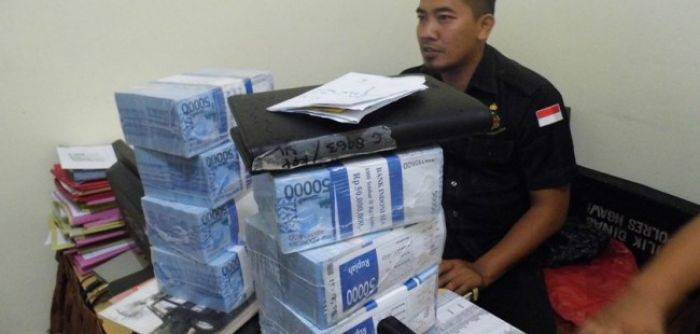 Gasak Rp 3 Miliar, Maling Warga Jogorogo Ngawi ini Menangis saat Diinterogasi