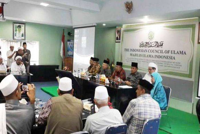 Terbukti Lakukan Penistaan Agama, MUI: Tindak Tegas Ahok, Muhammadiyah Tolak Kunjungan