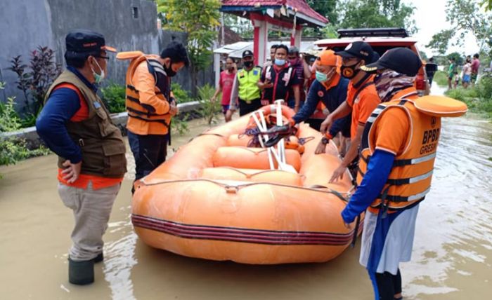 Kali Lamong Meluap, Ribuan Rumah dan Ratusan Hektare Sawah di Kecamatan Benjeng Terendam