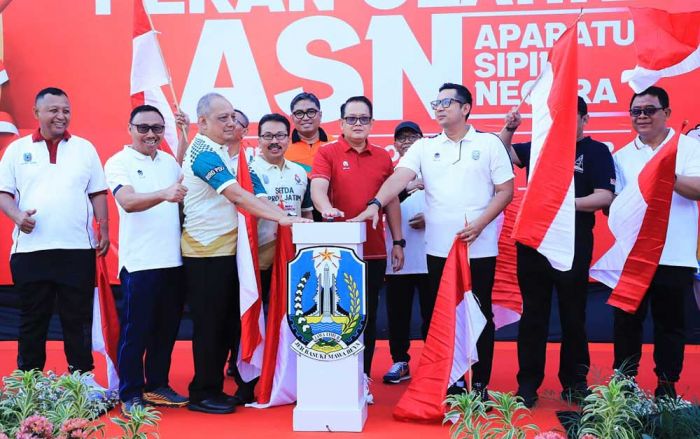 Buka Pekan Olahraga ASN Pemprov Jatim, Pj. Gubernur Adhy Pacu Semangat Kebersamaan