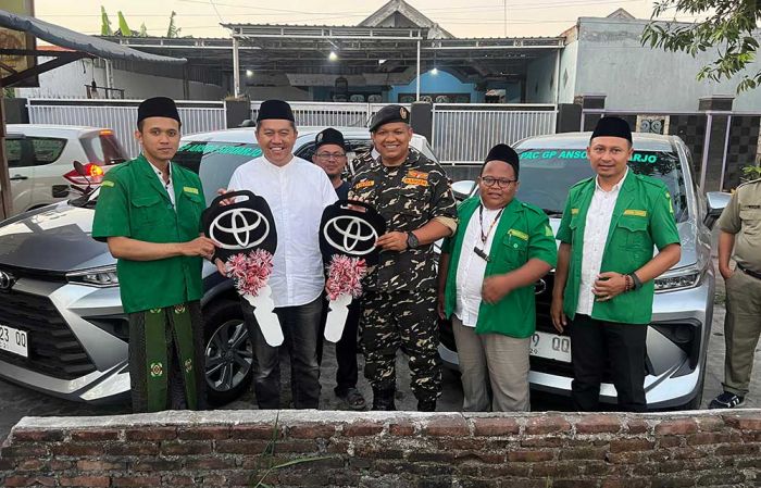 Hadiri PKD Ansor, Mas Iin Serahkan Bantuan Dua Mobil dari Pemprov Jatim