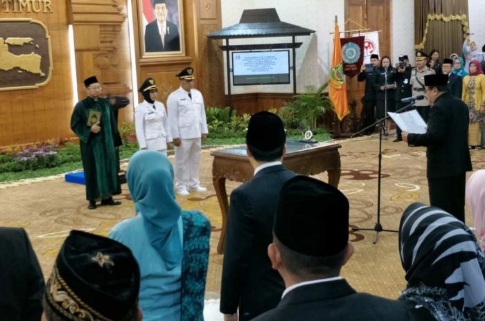 Wali Kota dan Wakil Wali Kota Mojokerto Periode 2018-2023 Resmi Dilantik Gubernur