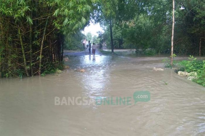Sejumlah Anak Sungai Meluap, Lima Kecamatan di Bojonegoro Tergenang Air Banjir