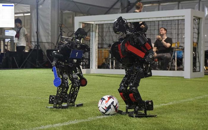 Lagi, ITS Juarai Kompetisi Robot di Belanda