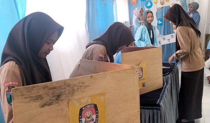 Wujud Nyata Pesta Demokrasi di Sekolah, SMAN 2 Batu Gelar Pilketos