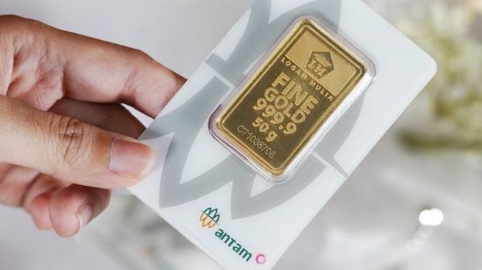 Harga Emas Antam Turun, Cek Rinciannya 