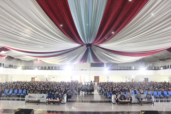 Ribuan Mahasiswa Baru Meriahkan Welcome to Maba IMB Universitas Trunojoyo Madura