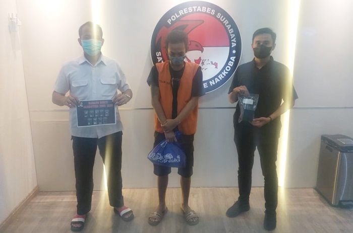Simpan 5 Poket Sabu, Tukang Potong Ayam di Surabaya Ditangkap Polisi