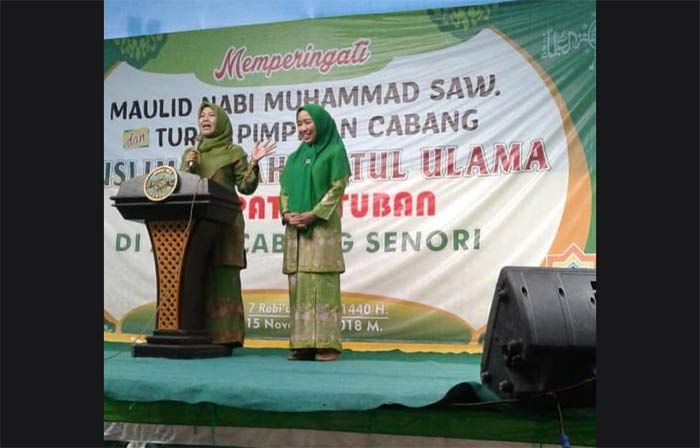 Hadiri Peringatan Maulid Nabi di Senori, Ketua Muslimat Tuban Ajak Kader Dukung Program Pemerintah