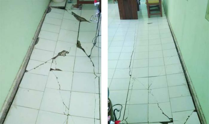 Butuh Perbaikan, Lantai SMK Nurul Dholam Kebonagung Pacitan Ambles dan Retak
