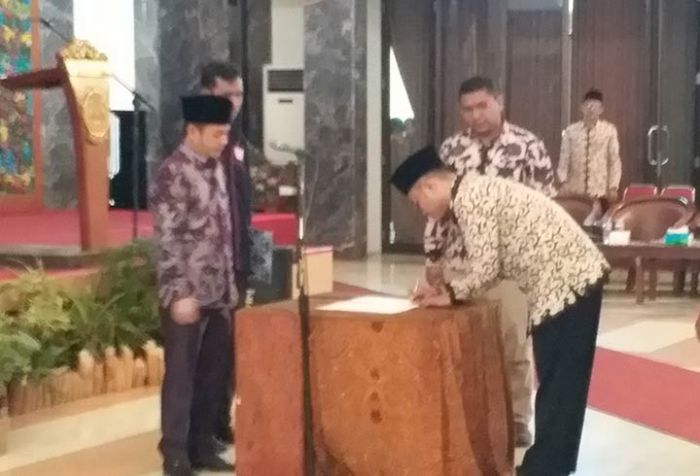 Lantik PPS dan PPK Tambahan, KPU Bangkalan Nyatakan Siap Gelar Pemilu 2019