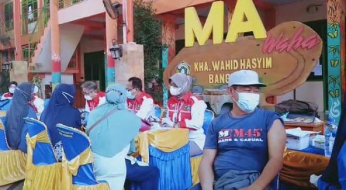 Pondok Pesantren KHA Wahid Hasyim Bangil Kembali Gelar Vaksinasi Massal