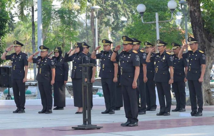 Peringati Hari Pengayoman ke-79, Kepala Kanwil Kemenkumham Jatim Pimpin Upacara Ziarah Rombongan