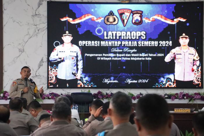 Kapolres Mojokerto Kota Pimpin Latpraops Jelang Tahapan Pilkada Serentak 2024