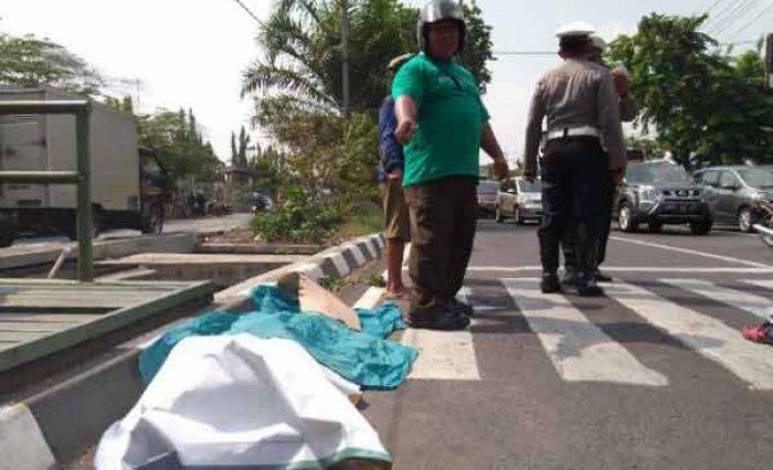 Kecelakaan di Sawotratap Sidoarjo, Mahasiswi Tewas Diseruduk Truk
