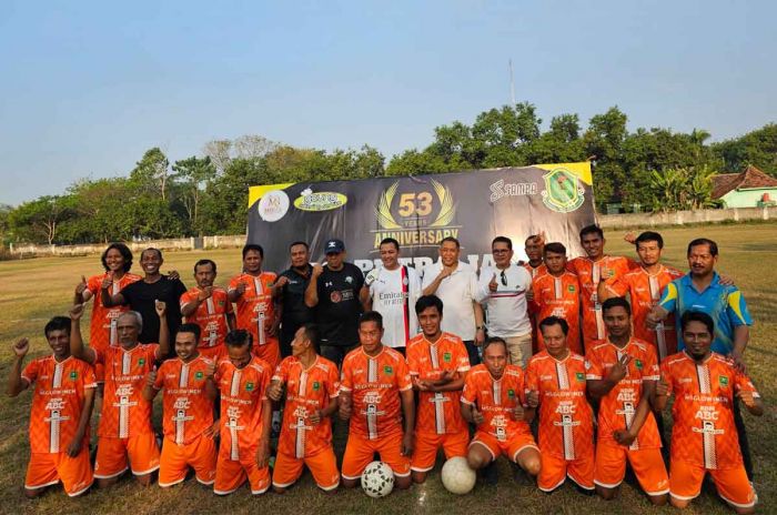 Rusdi Sutejo Ikut Main Bola di Anniversary ke-53 Putrajaya