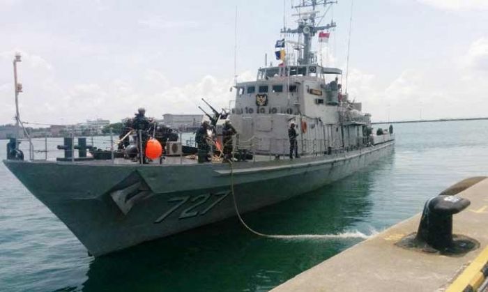 KRI Pulau Rangsang-727 Menuju Area Latihan Joint Minex 17