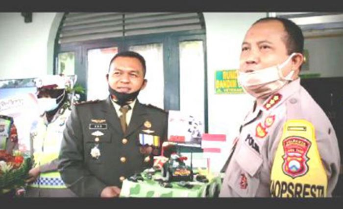 HUT TNI ke-75, Kapolresta Banyuwangi Berikan Kado Spesial untuk Tentara 