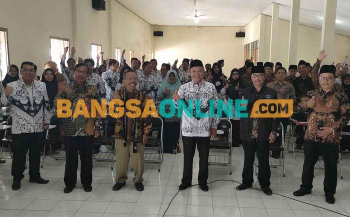 Dewan Pendidikan Kabupaten Kediri Gelar Dialog Bersama Kepala dan Komite Sekolah