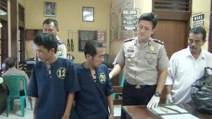 Dua Maling di Surabaya ini Nekat Mencuri Sambil Bugil