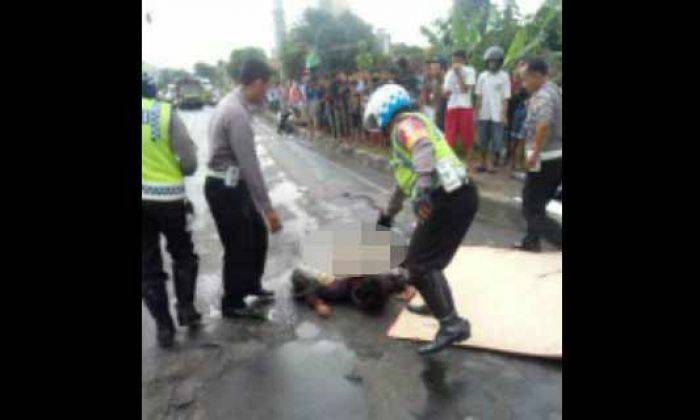 Kecelakaan di Jalan Raya Kayen Jombang, Pengendara Motor Remuk Digilas Truk
