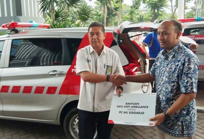 LKNU Sidoarjo Terima Bantuan Mobil Ambulans dari Pertamina