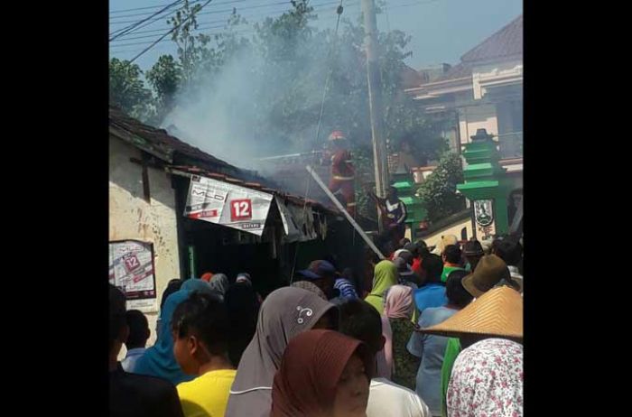 Pasar Merkawang Terbakar