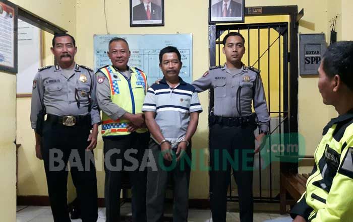 Simpan 219 Kayu Jati Diduga Hasil Curian, Polisi Tangkap Warga Mojoagung Jombang