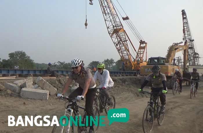 Pembangunan Jembatan Sungai Avur Besuk Jombang Ditargetkan Selesai H-7 Lebaran