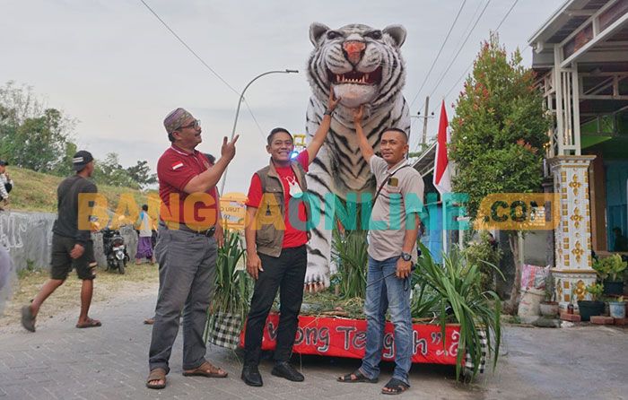Karnaval HUT ke-77 RI, Warga Morobakung Gresik Buat Ogoh-ogoh Bernilai Jutaan Rupiah