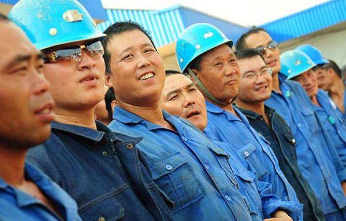 Ribuan Pekerja Cina Masuk Jatim, Sukardo: Tukang Aduk Kopi pun Didatangkan dari Cina