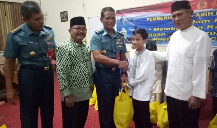 Aspotmar Koarmada II Berikan Wawasan Kepada para Santri di Jombang