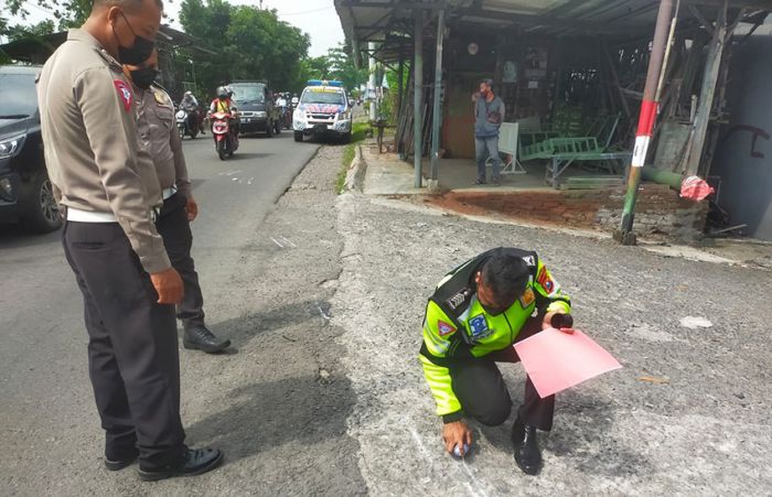 Warga Surabaya Tewas Usai Terlibat Kecelakaan Adu Banteng di Sidoarjo