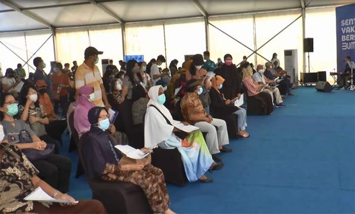 Pemkot Surabaya Minta Vaksinasi Massal di Grand City Dievaluasi Ulang, Karena Timbulkan Kerumunan