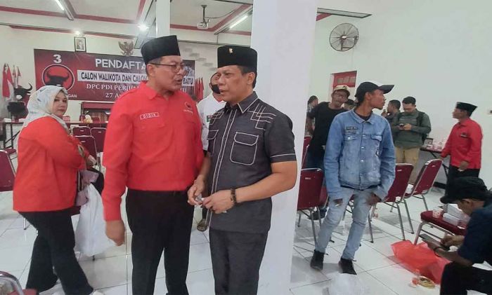Pilwali Batu 2024, Ketua DPC PDIP Kabupaten Malang Kembalikan Formulir Pendaftaran
