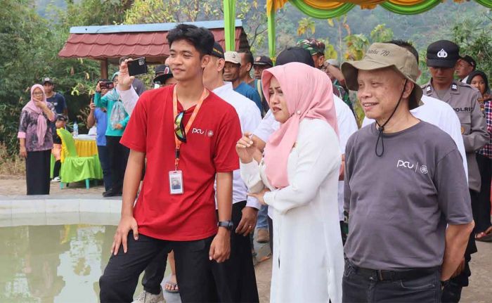 Kolam Renang Atas Awan Jembul Mojokerto Resmi Dibuka