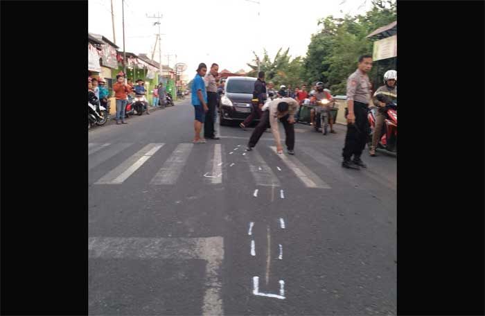 Pulang Sekolah, Siswi SMP Tewas Ditabrak Truk di Jalan Raya Kemantren