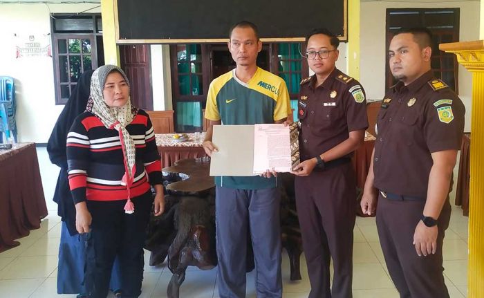 Melalui Restorative Justice, Dua Tersangka Penganiyaan dan Laka Lantas di Tuban Bebas