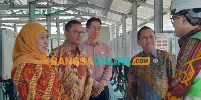 dukung-net-zero-emission-2060-tjiwi-kimia-resmi-operasikan-plts-atap-98-mwp