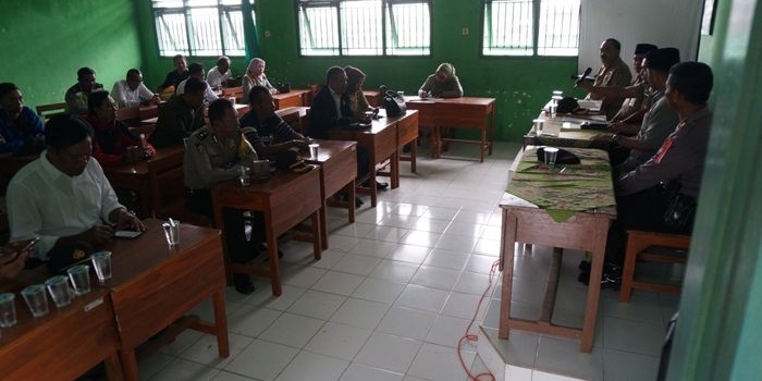  Kapolres Jombang AKBP Agung Marlianto menyebutkan pihaknya akan mengambil alih kasus dugaan pencabulan yang menimpa 25 murid SMPN 6 Jombang, Jawa Timur. Foto: RONY S/BANGSAONLINE 