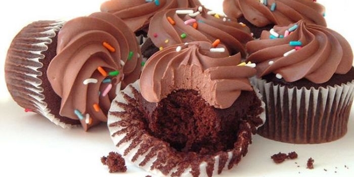 resep-cupcake-cokelat-praktis-tanpa-mixer
