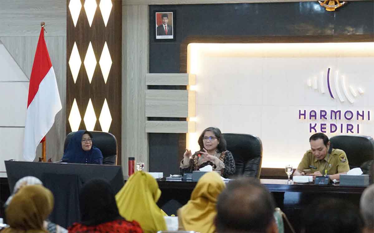 Arahan Pj Wali Kota Kediri di Rapat Koordinasi Bank Sampah