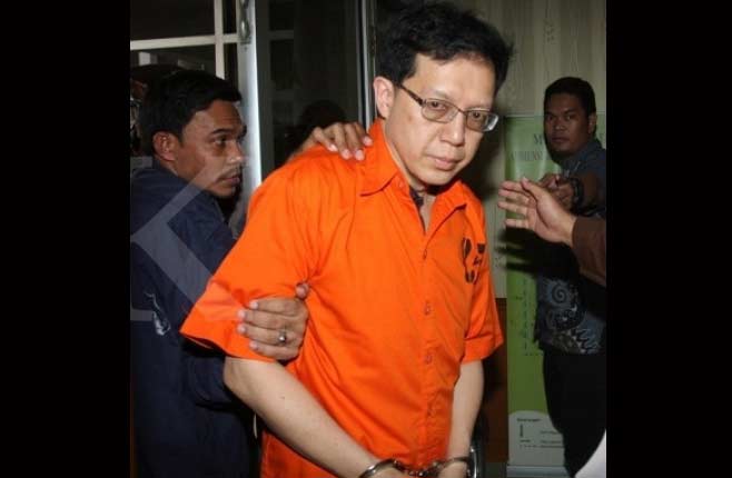 Hartawan Aluwi yang akan ajukan gugatan, karena hartanya di Hongkong dibekukan pemerintah.
 Hapus