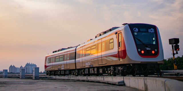 LRT Jabodetabek dan Kereta Cepat Beroperasi Mulai Juni 2023. Foto: Ist
