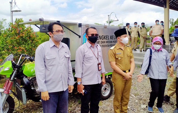Launching Bengkel Keliling oleh Kadin Provinsi Jatim dan Bupati Trenggalek. foto: HERMAN/ BANGSAONLINE